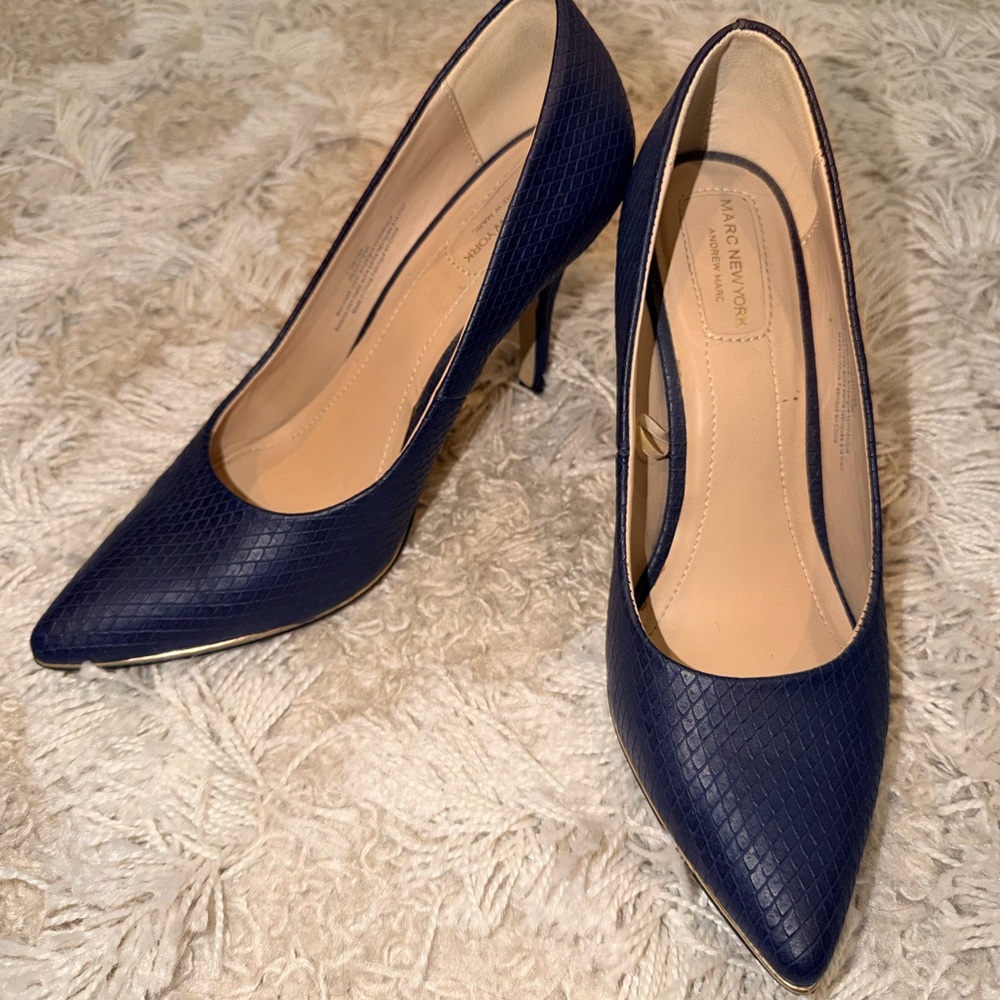 Marc New York Dark Blue Textured Heels